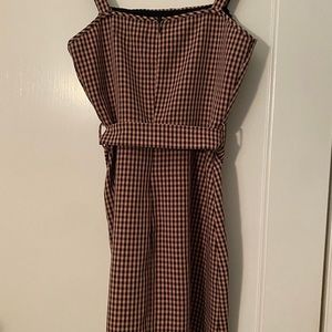 Pull & Bear - small pink and black checkered mini dress with belt